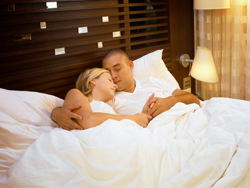 Mesure d'un espace chambre pour installation lit Queen Size